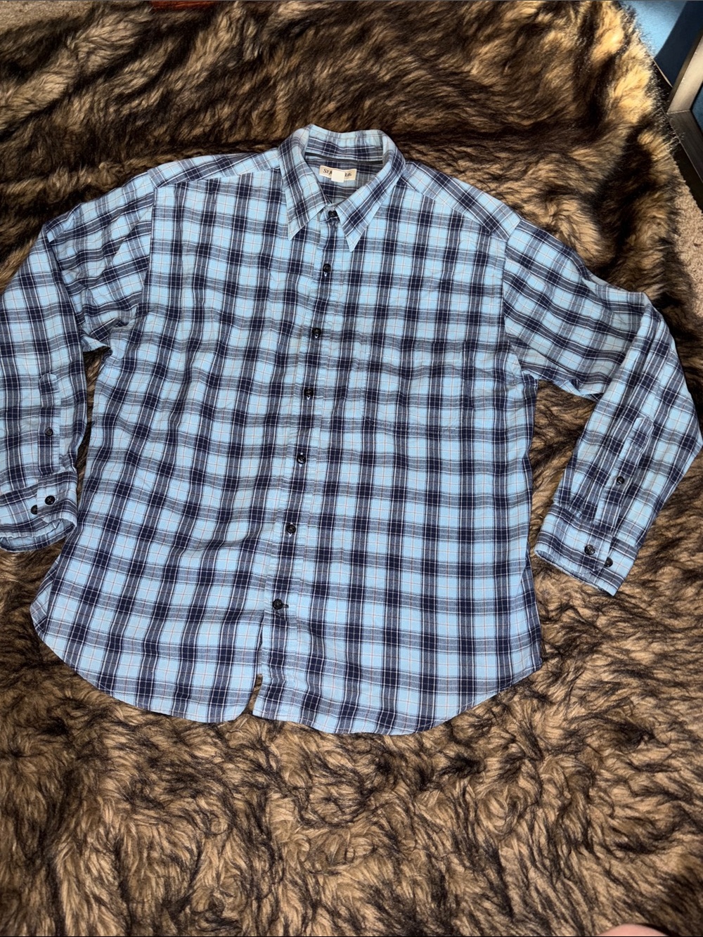 St. John's Bay Blue and Navy Plaid Casual Button-Down Long Sleeve Shirt Size L